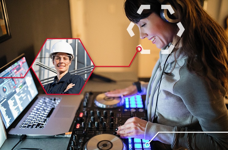 Eine lächelnde Frau, mit Kopfhörern auf, steht vor einem DJ-Pult und einem Laptop und dreht an Knöpfen auf dem Pult. Auf einem kleinen Bild ist sie mit Sicherheitshelm und Sicherheitsbrille in ihrem professionellen Kontext zu sehen. 