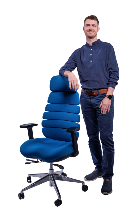 KBC Global Services colleague on a blue chair